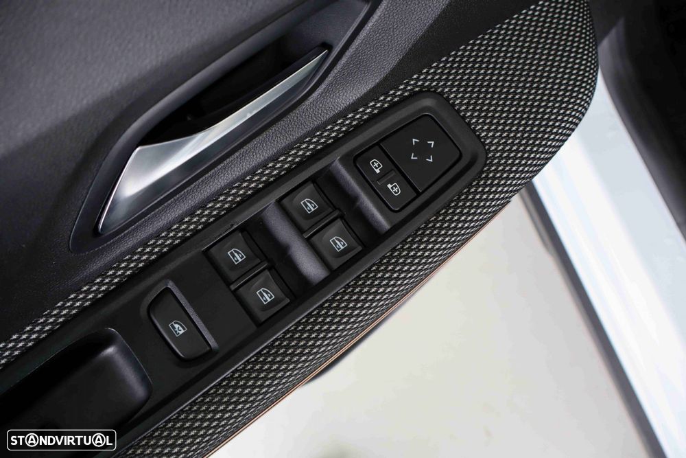 Dacia Sandero - 13