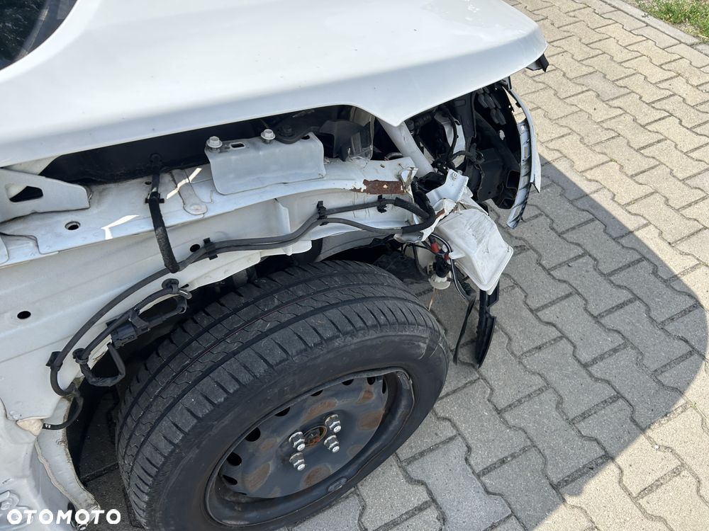 Hyundai i20 - 21