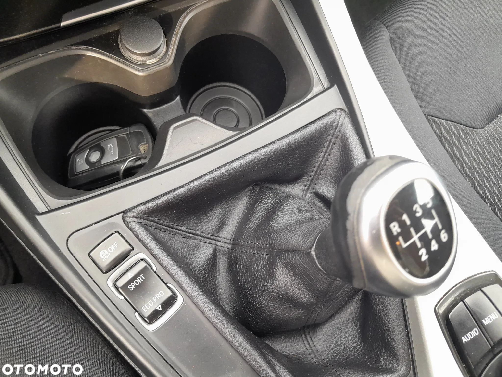 BMW Seria 1 116d - 28