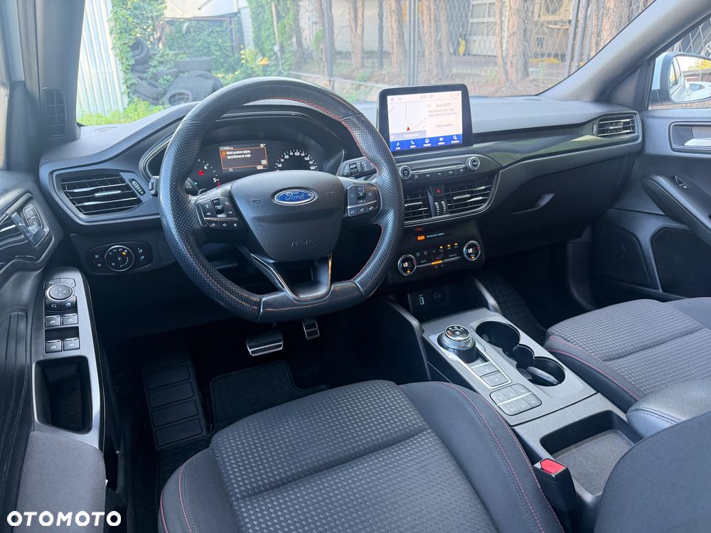 Ford Focus 1.5 EcoBlue ST-Line - 18