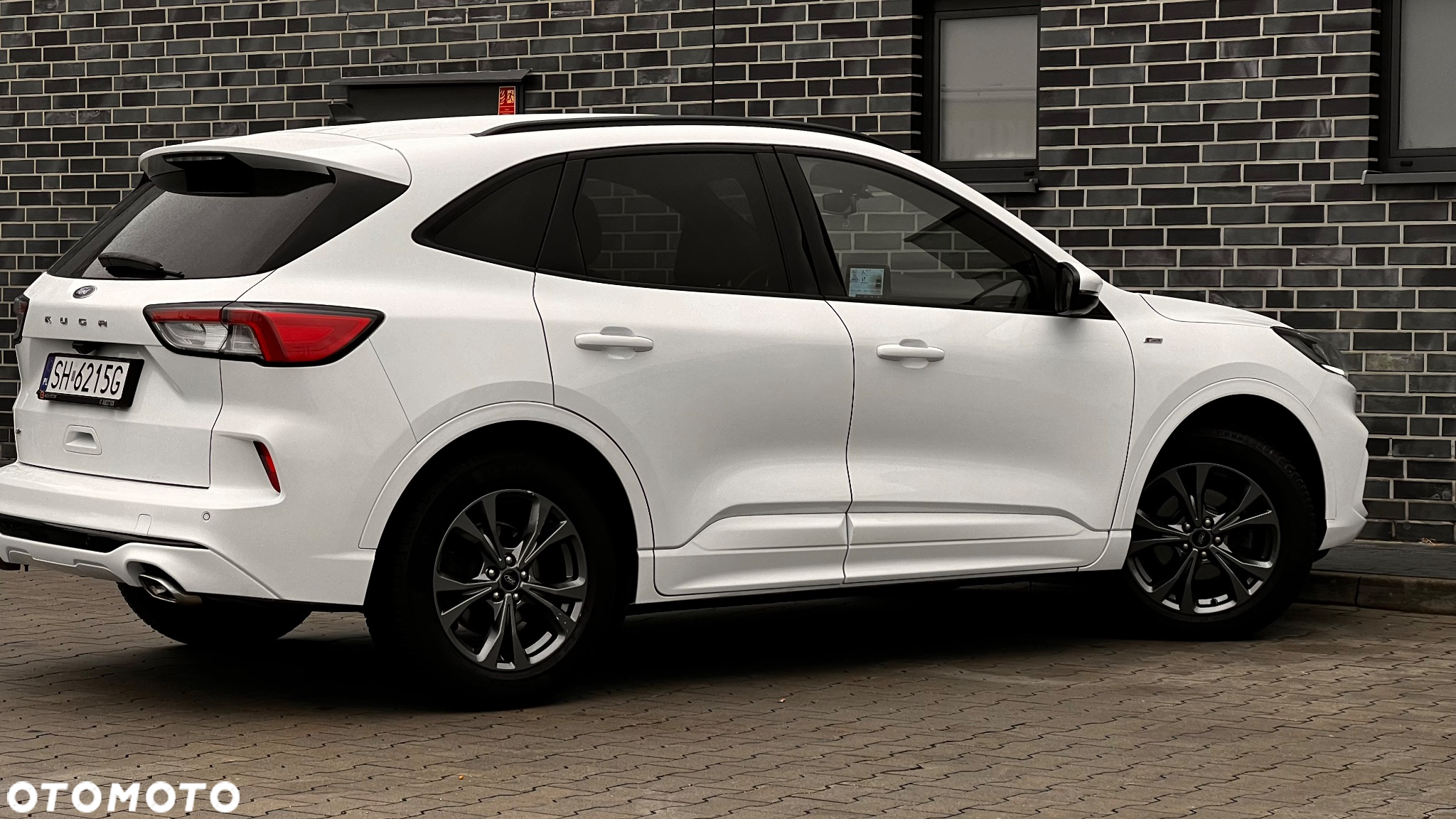 Ford Kuga 2.0 EcoBlue 4x4 ST-LINE - 23