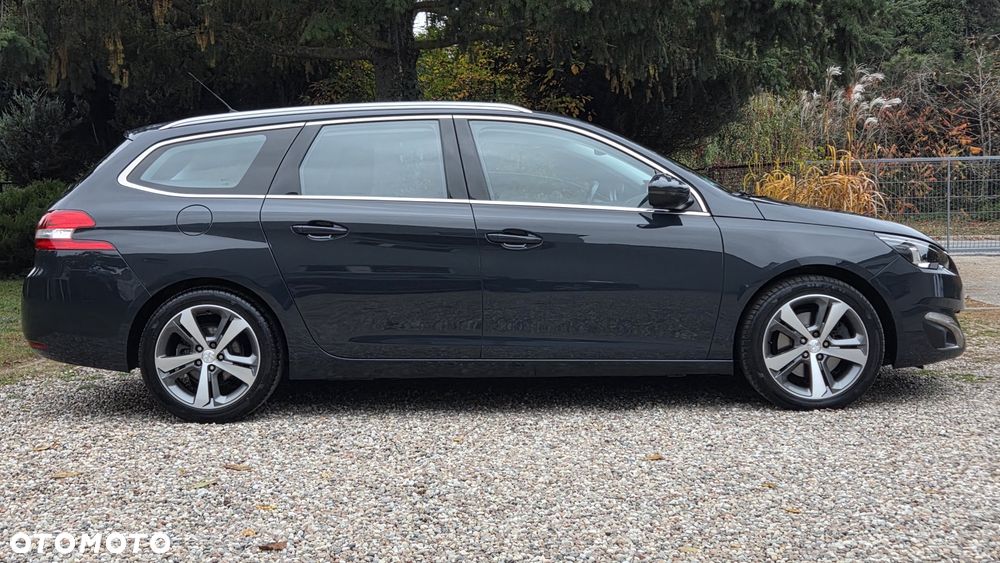 Peugeot 308 - 4