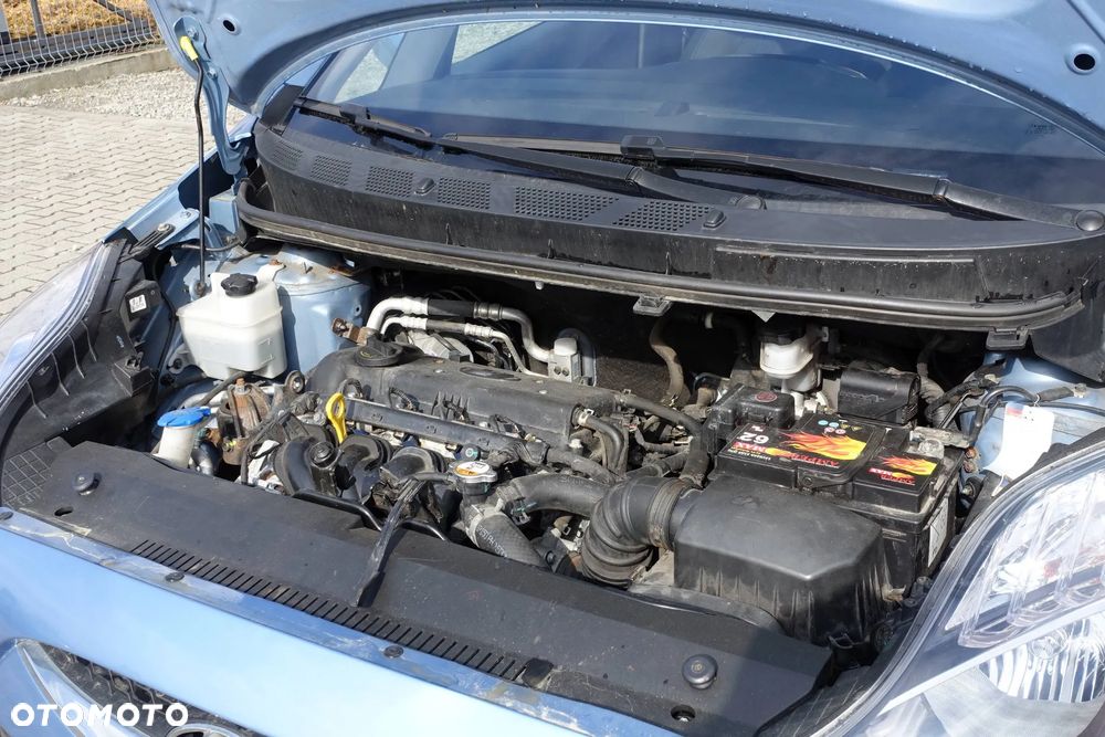 Hyundai ix20 1.6 Trend - 21