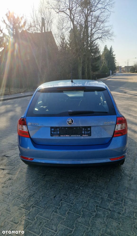 Skoda RAPID 1.6 TDI Elegance - 6