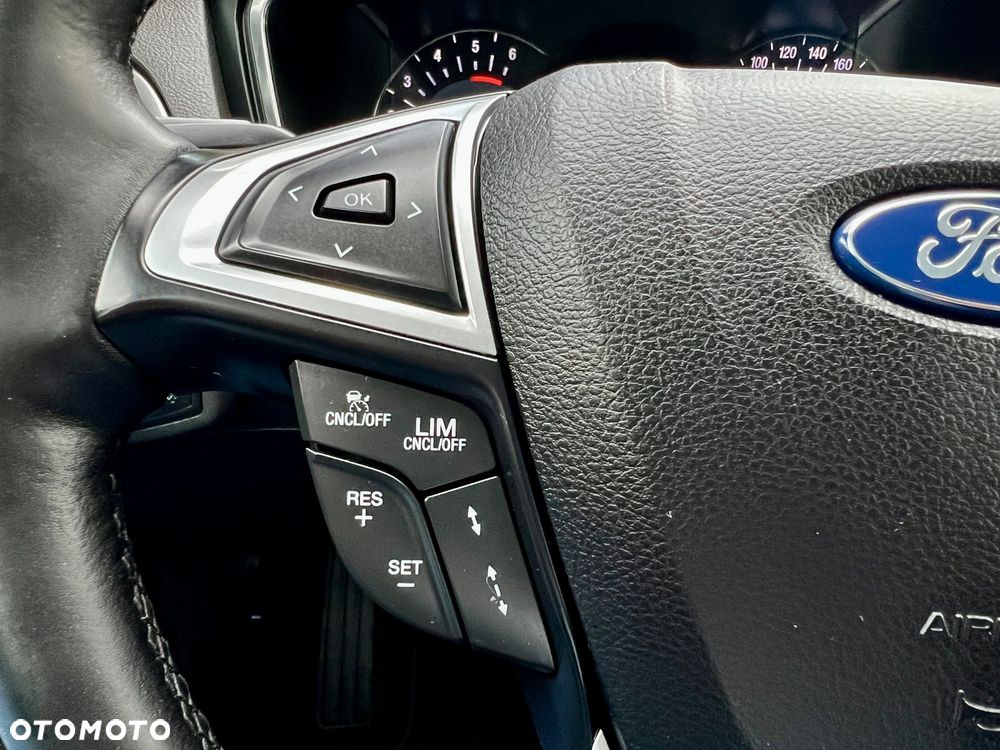 Ford Mondeo 2.0 EcoBlue Titanium - 36