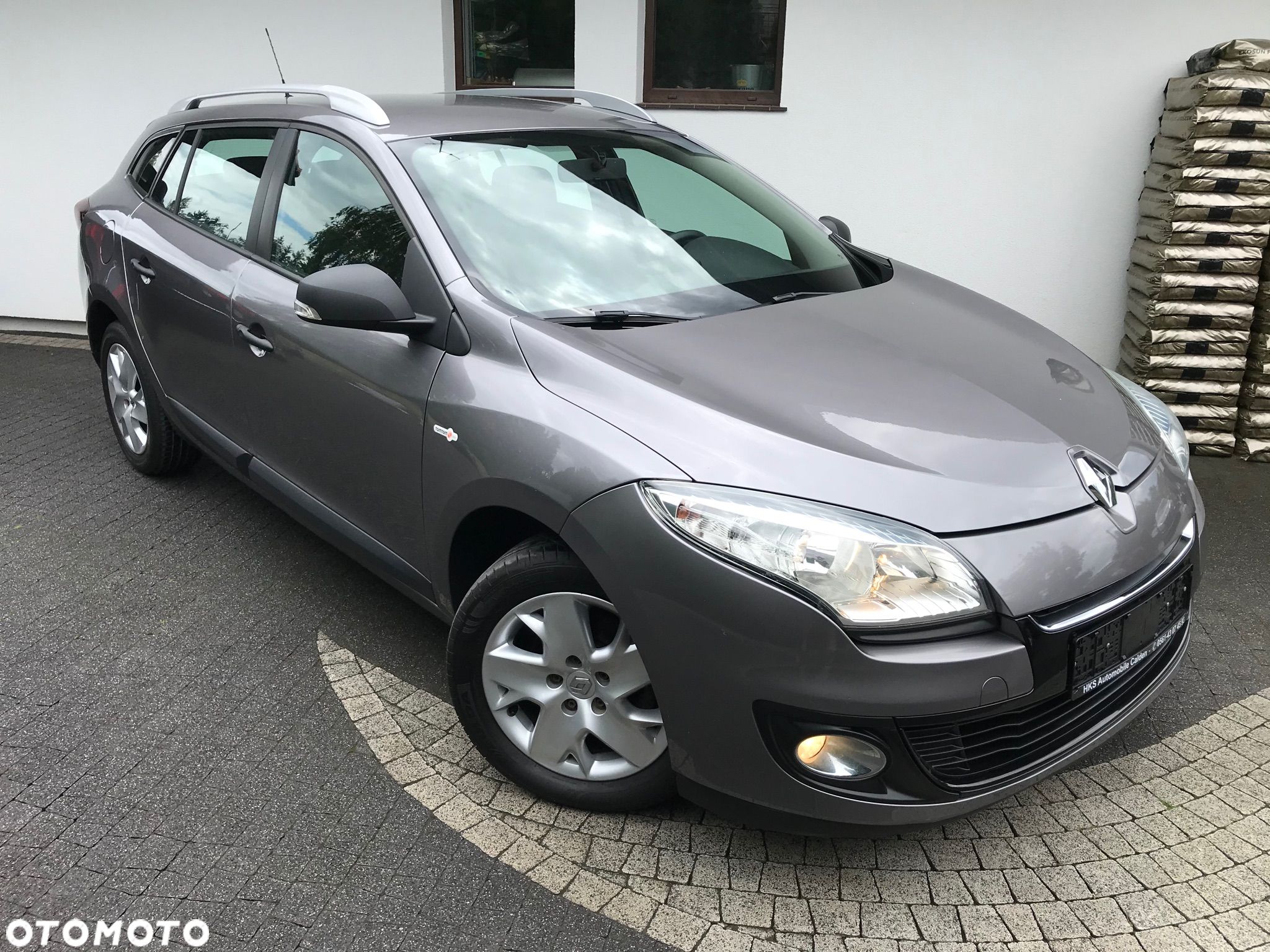 Renault Megane Grandtour 1.6 16V 100 TomTom Edition - 1
