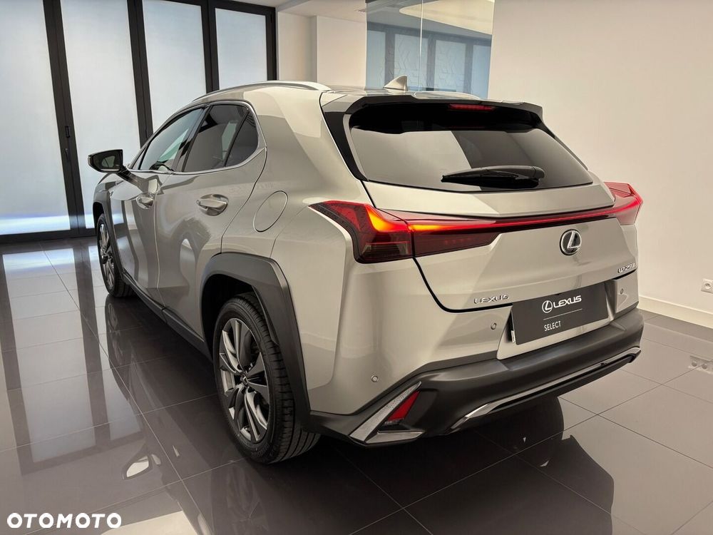 Lexus UX 250h GPF F Sport Design 2WD - 15