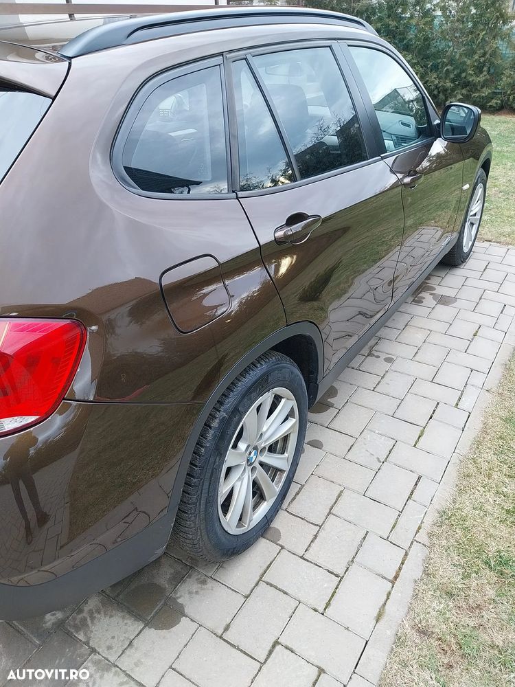 BMW X1 sDrive18d xLine - 4