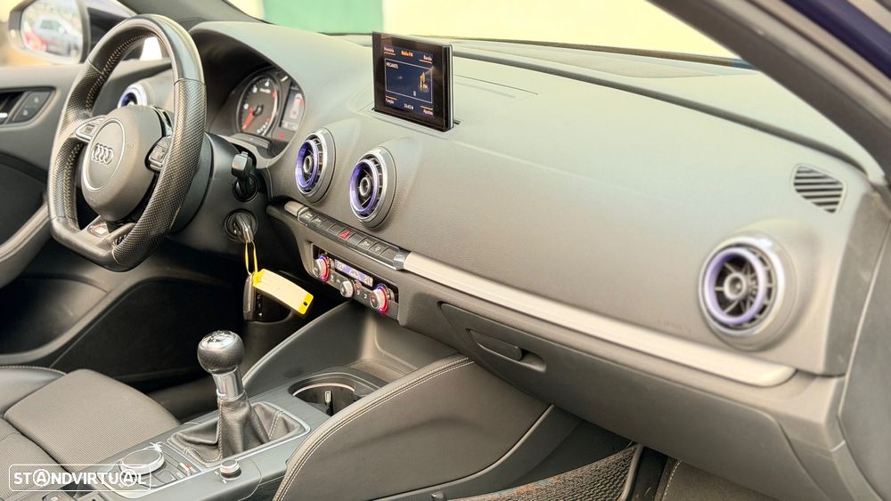 Audi A3 Sportback 1.6 TDI S-line - 9