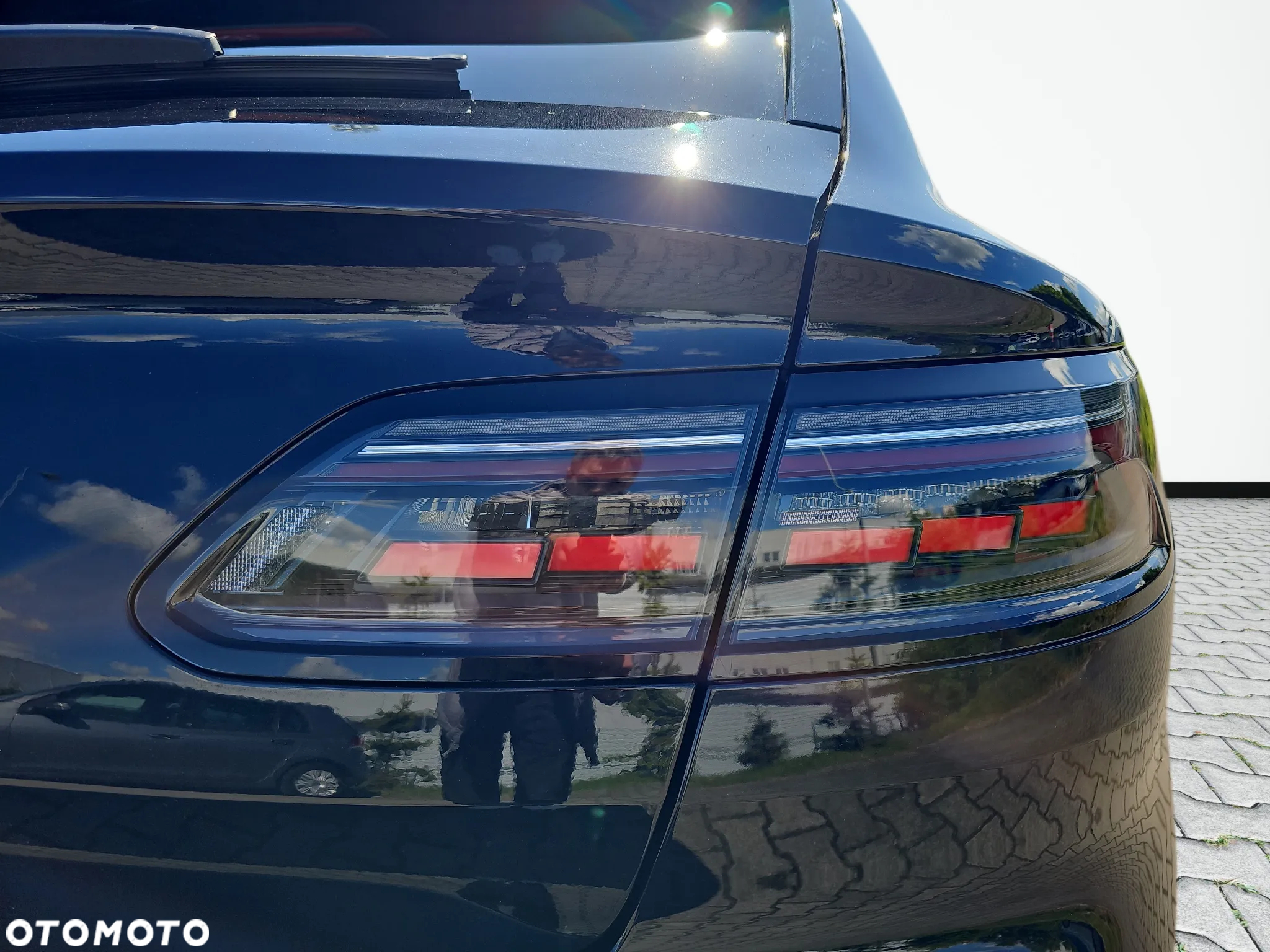 Volkswagen Arteon 2.0 TSI R-Line DSG - 13