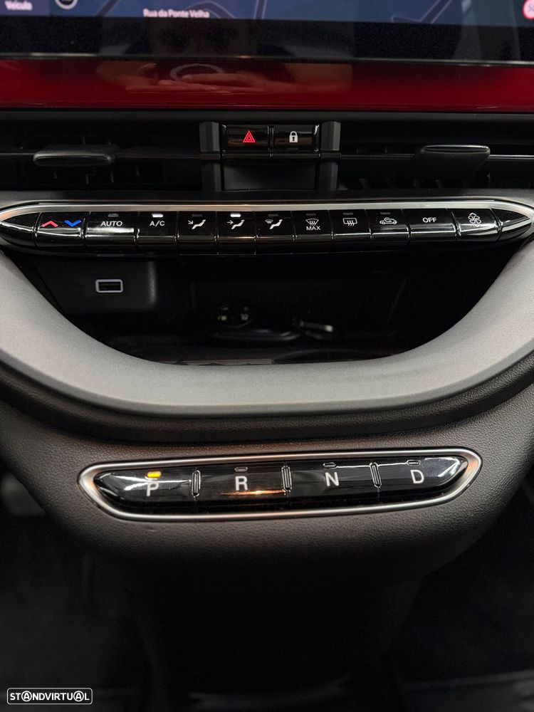 Fiat 500e 23,8kWh Red - 14