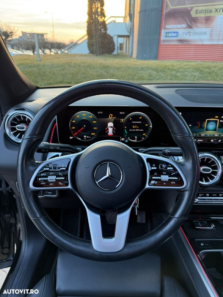 Mercedes-Benz GLB 250 4MATIC 8G-DCT EDITION 2022 - 17