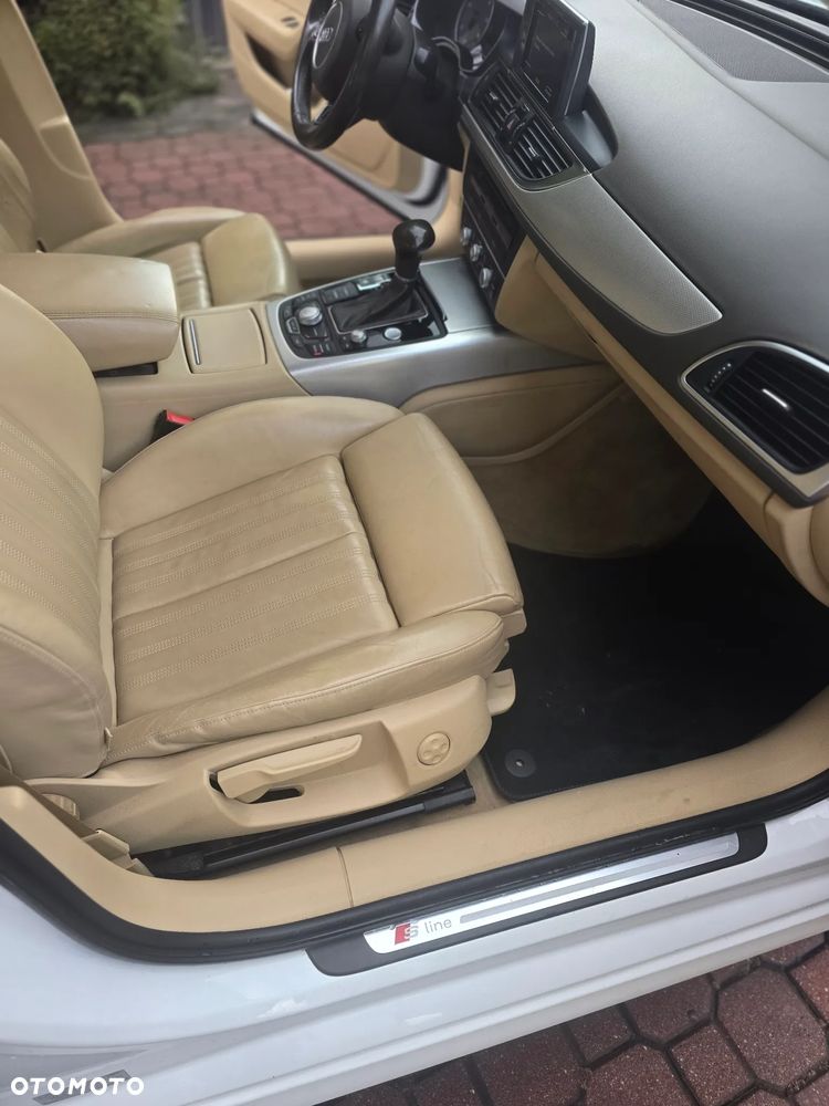 Audi A6 Avant - 17