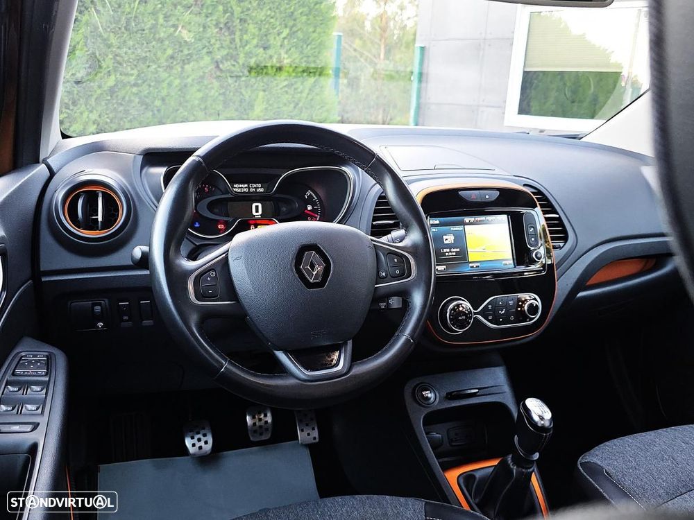 Renault Captur 1.5 dCi Exclusive XMOD - 18