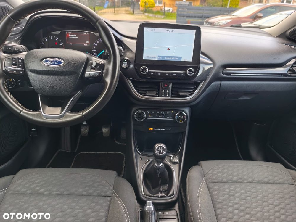 Ford Puma 1.0 EcoBoost mHEV Titanium Design - 10