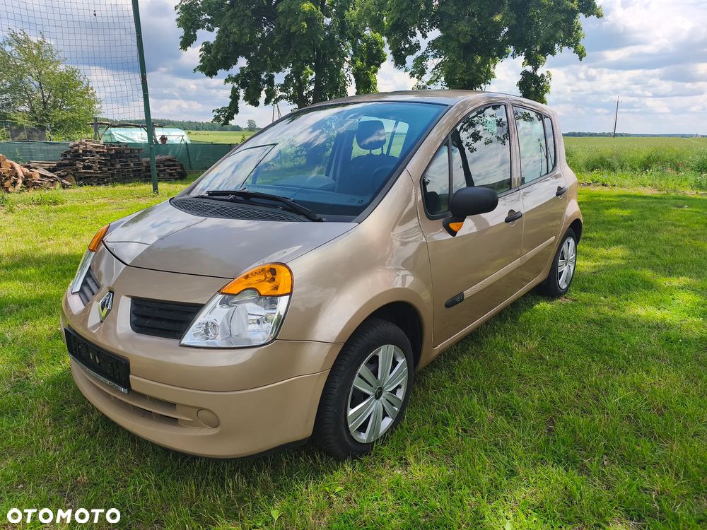 Renault Modus - 1