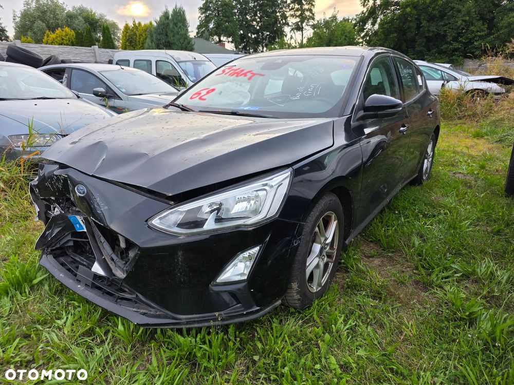 Ford Focus 1.0 EcoBoost Hybrid ACTIVE - 1