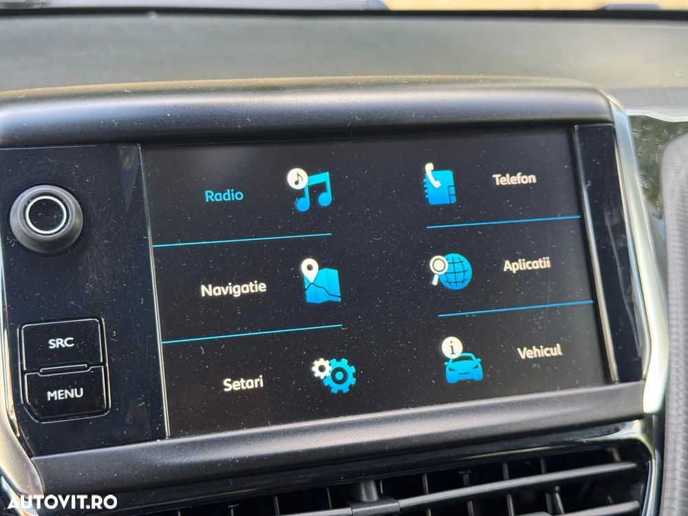 Peugeot 2008 PureTech 110 GPF Stop&Start EAT6 Allure - 19