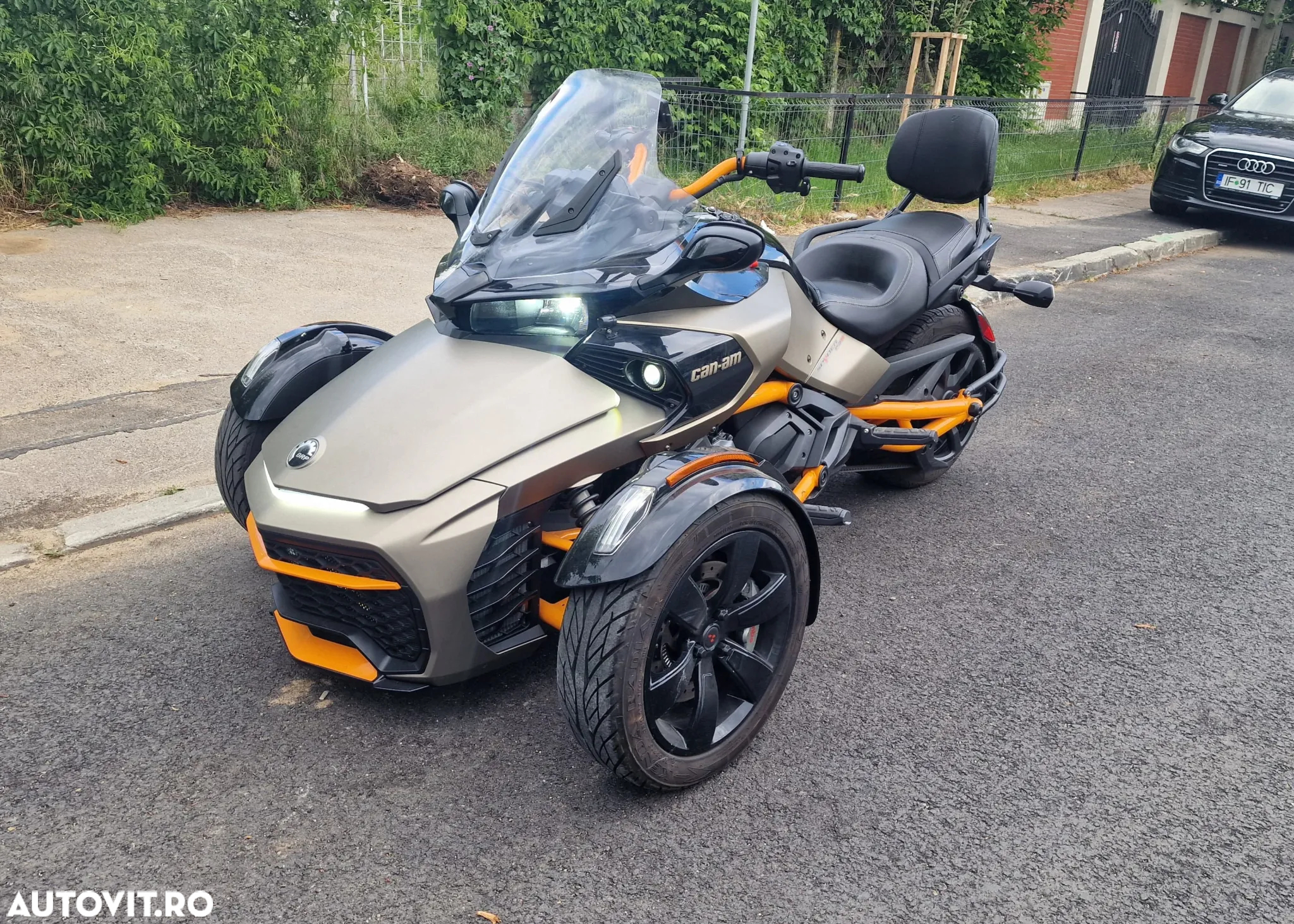 Can-Am Spyder - 6