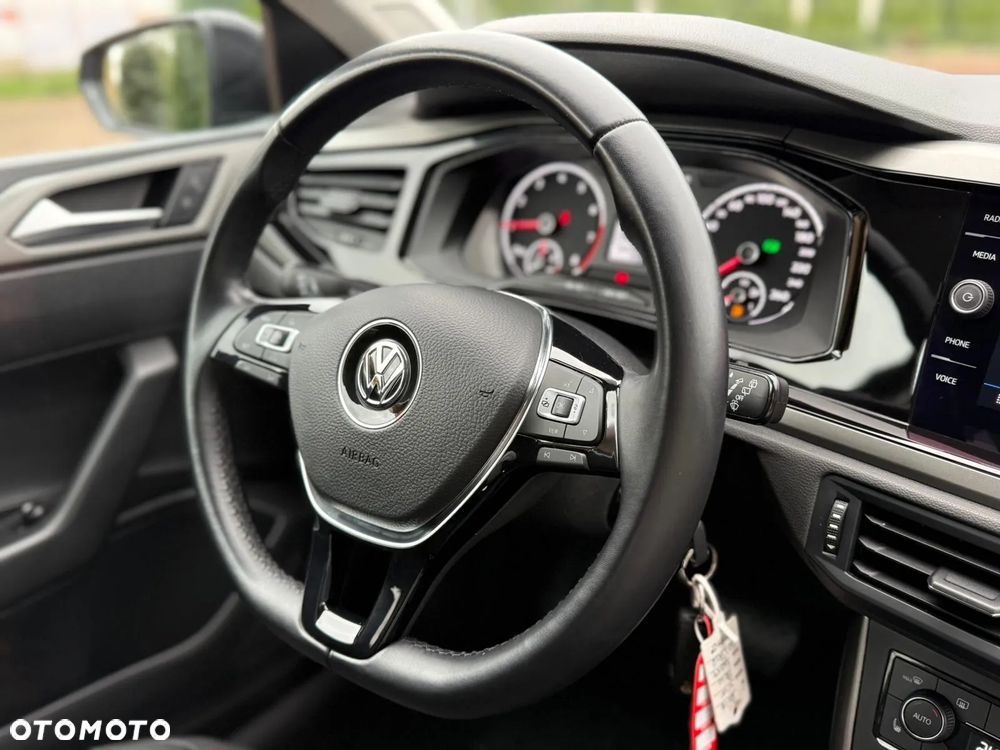 Volkswagen Polo - 18
