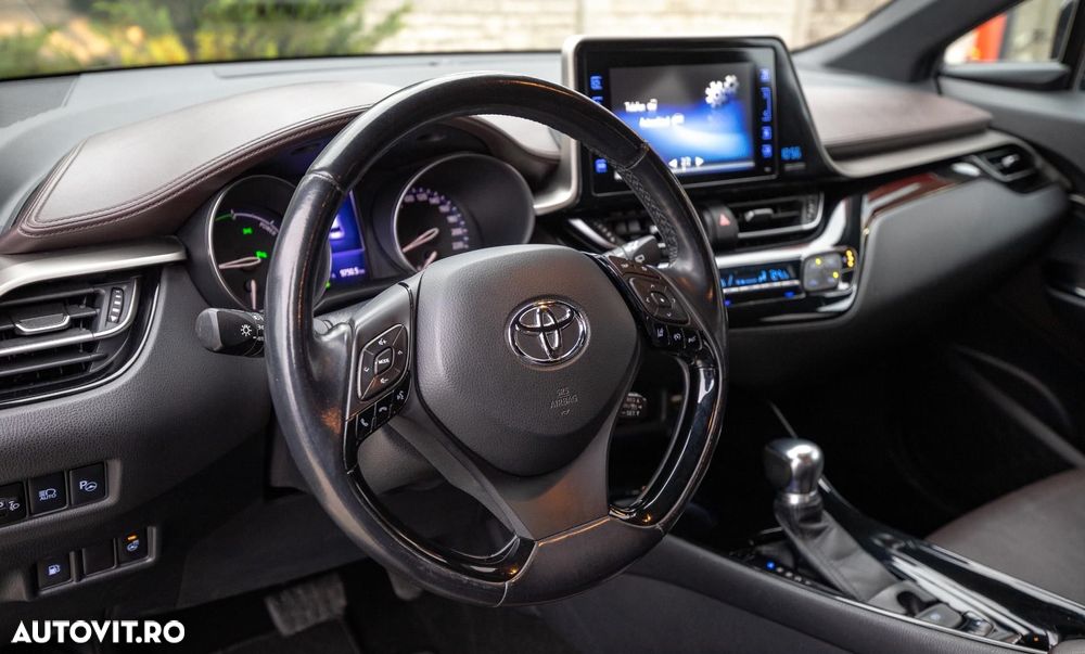 Toyota C-HR - 13