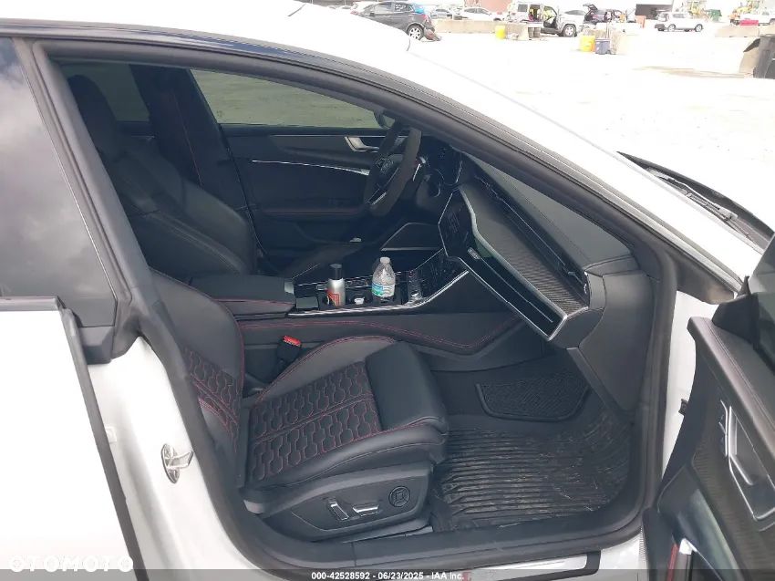 Audi RS7 Sportback - 6