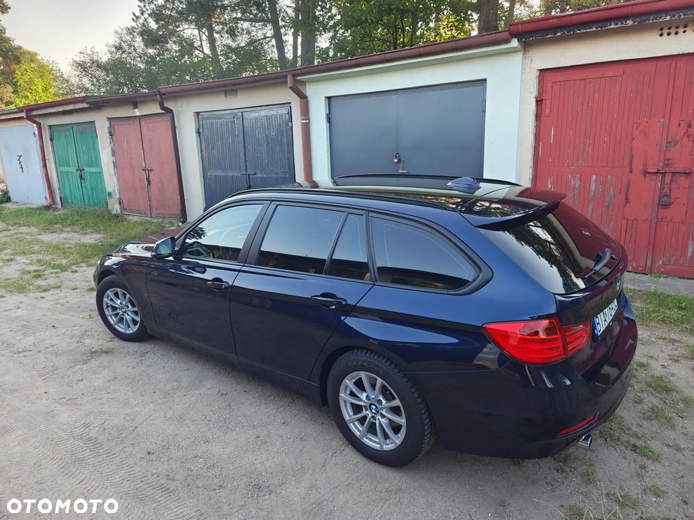 BMW Seria 3 316d - 6