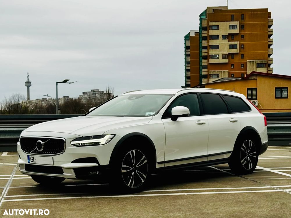 Volvo V90 D4 AWD Geartronic Inscription - 1