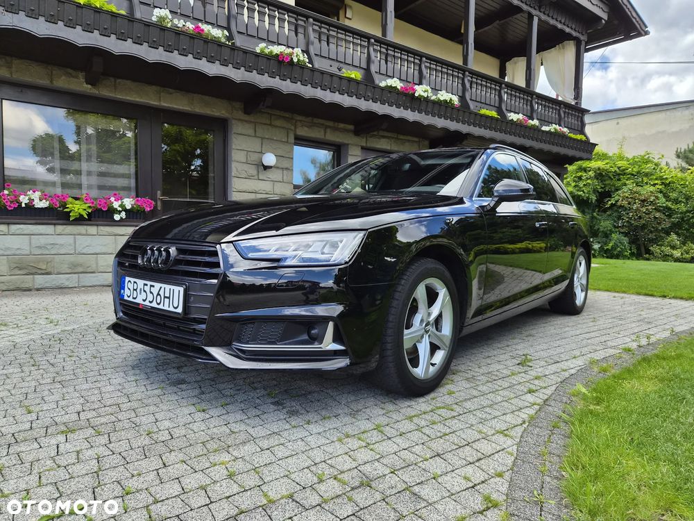 Audi A4 Avant 40 TFSI mHEV S tronic - 1