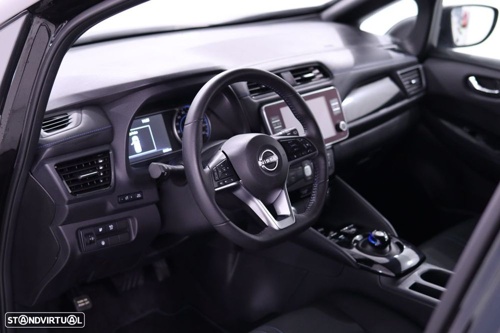 Nissan Leaf - 15