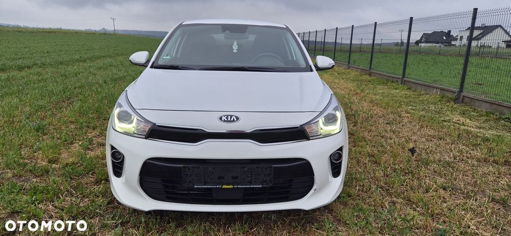 Kia Rio - 2