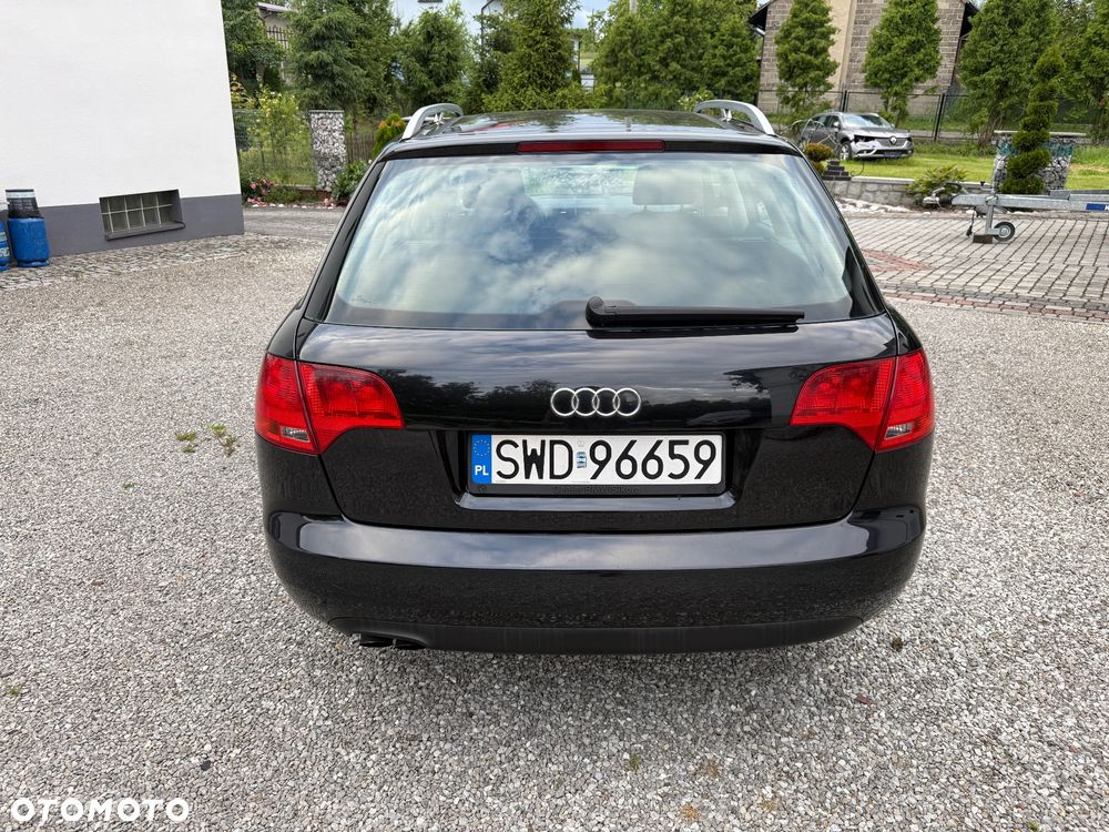 Audi A4 Avant 2.0 TDI - 9