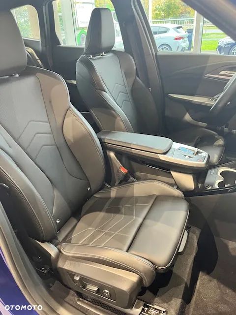 BMW X1 sDrive18i - 9