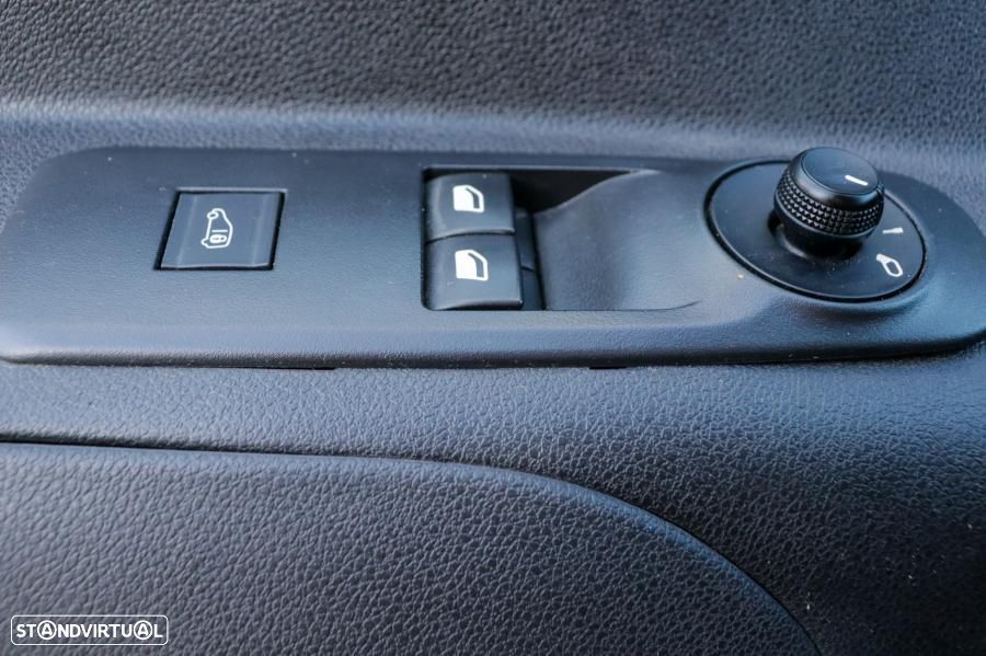 Opel Combo 1.5 CDTI L1H1 3L Essentia - 10