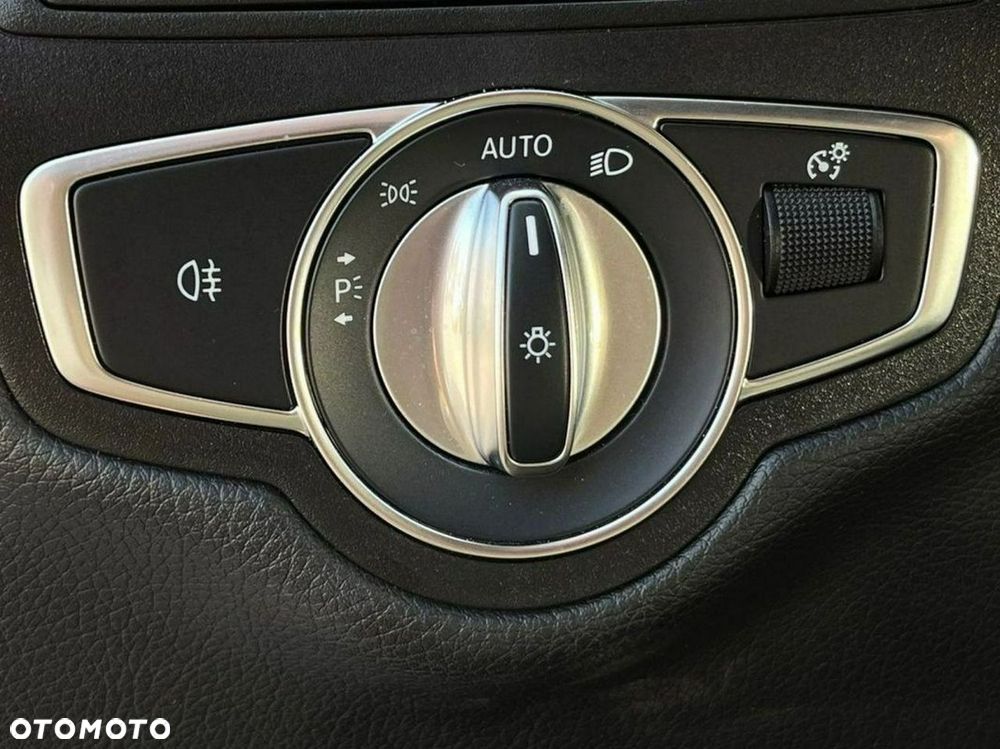 Mercedes-Benz GLC 220 d 4-Matic - 26