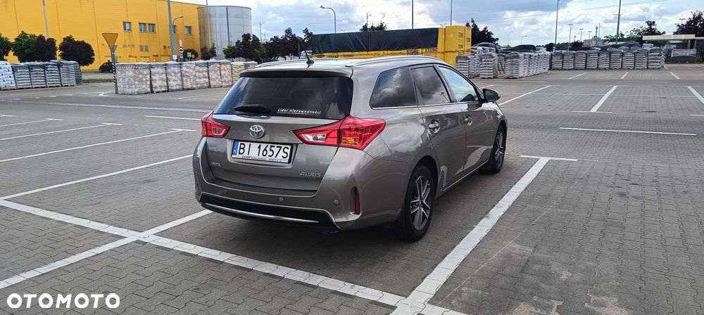 Toyota Auris - 5