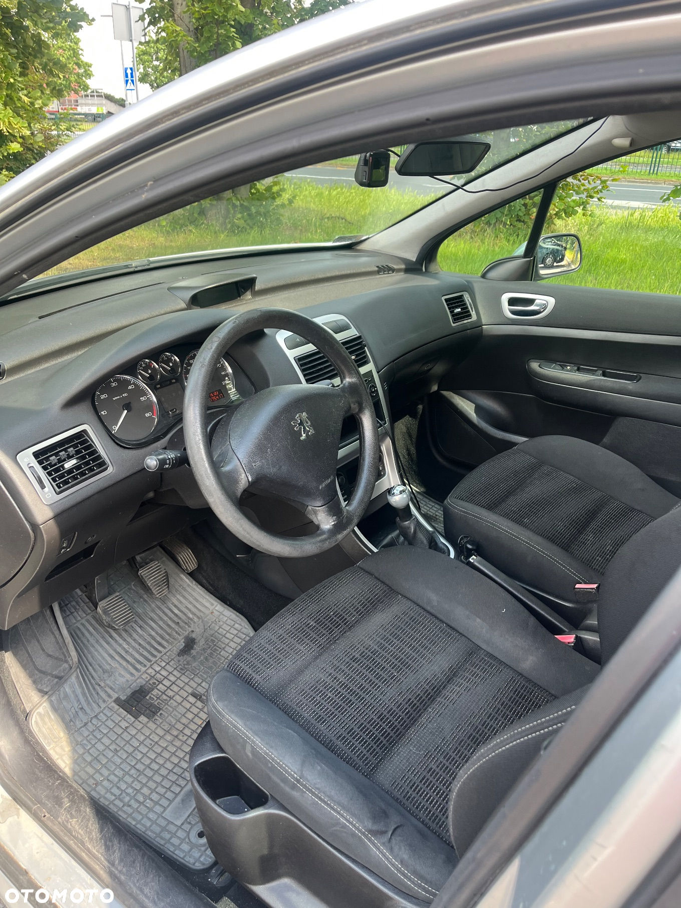 Peugeot 307 1.6 HDI Premium - 6