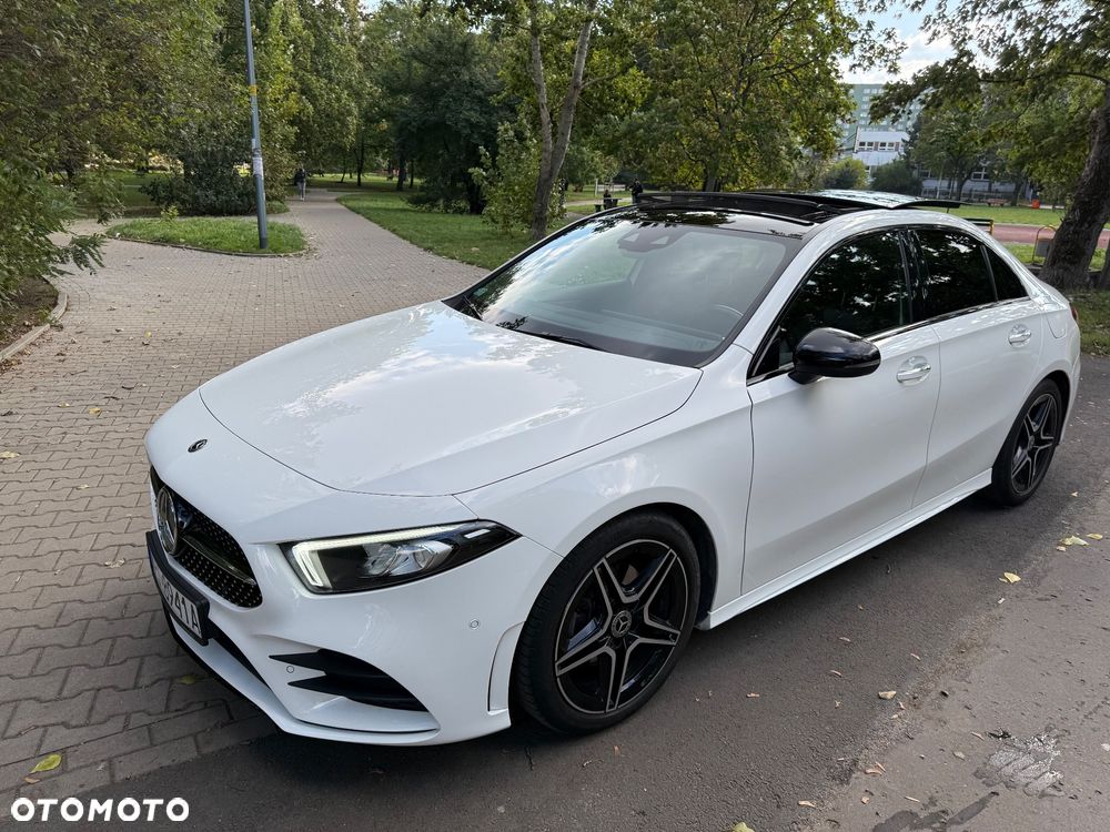 Mercedes-Benz Klasa A 200 AMG Line 7G-DCT - 4