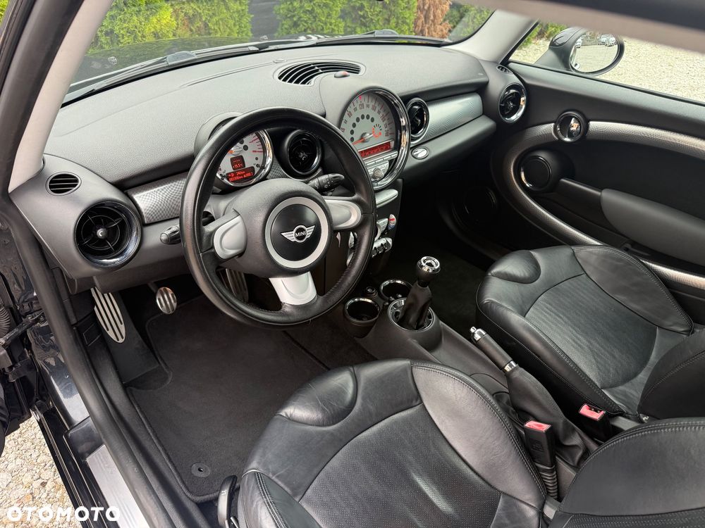 MINI Cooper S - 16