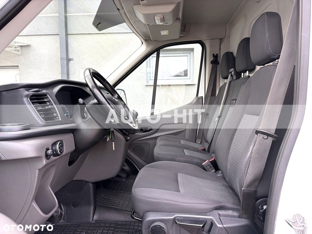 Ford Transit - 6