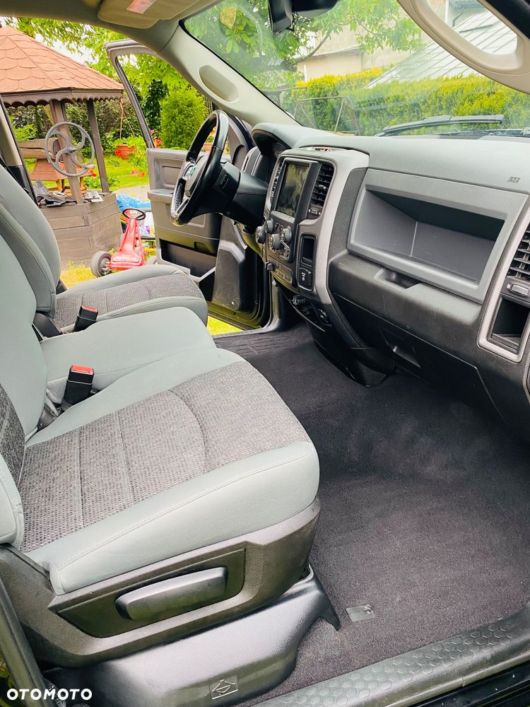 RAM 1500 ver-5-7-crew-cab-limited - 6