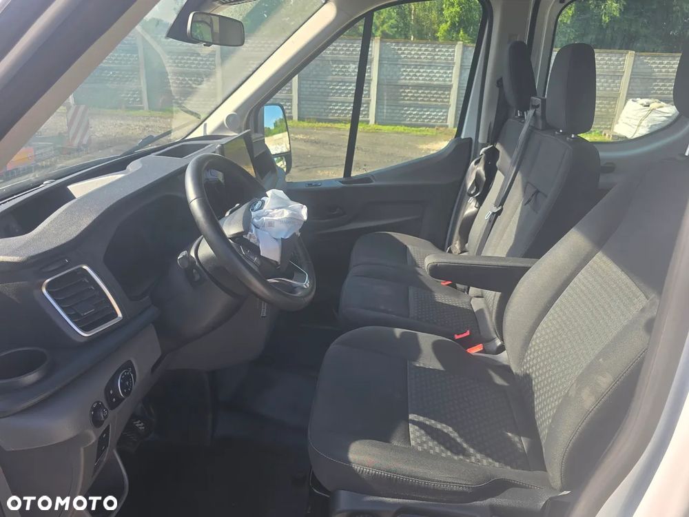 Ford TRANSIT - 21