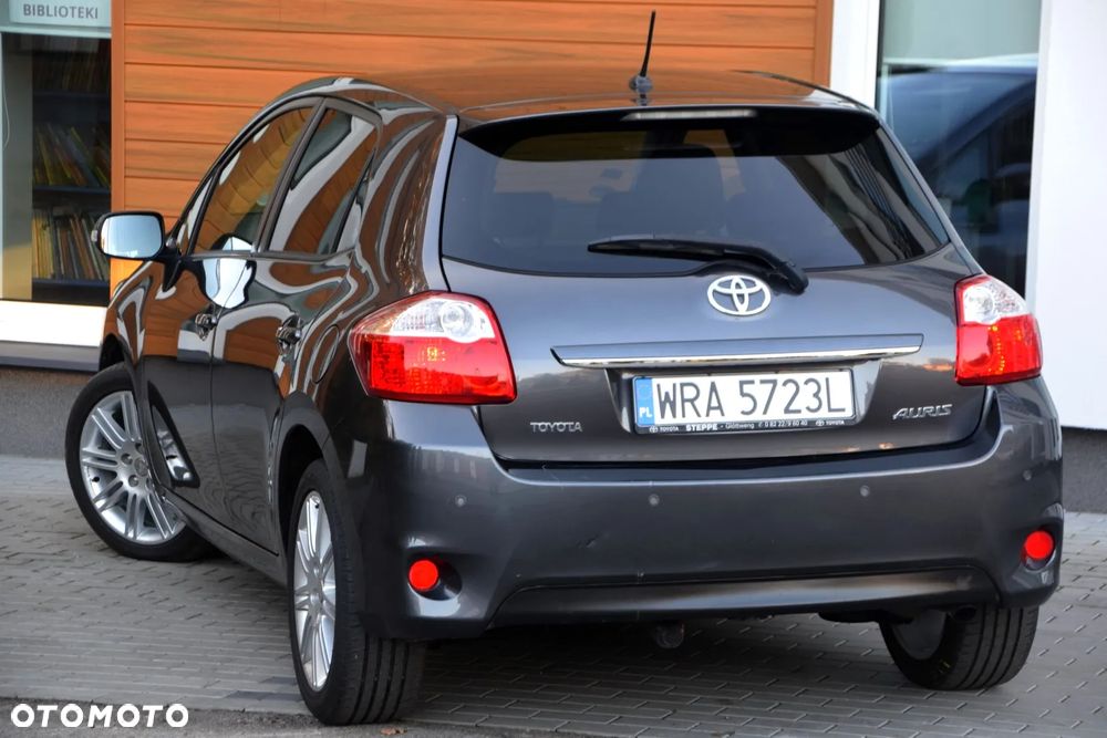 Toyota Auris 1.6 Club - 9