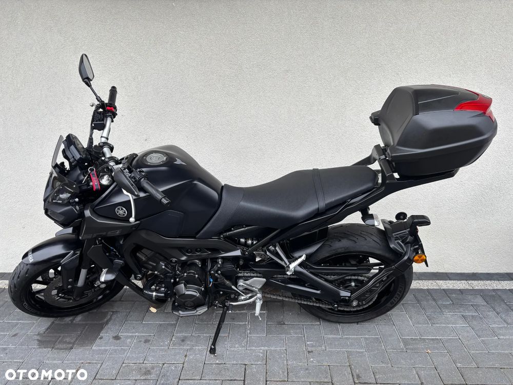 Yamaha MT - 4