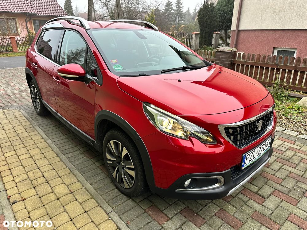 Peugeot 2008 1.2 Pure Tech GPF Allure S&S EAT6 - 2