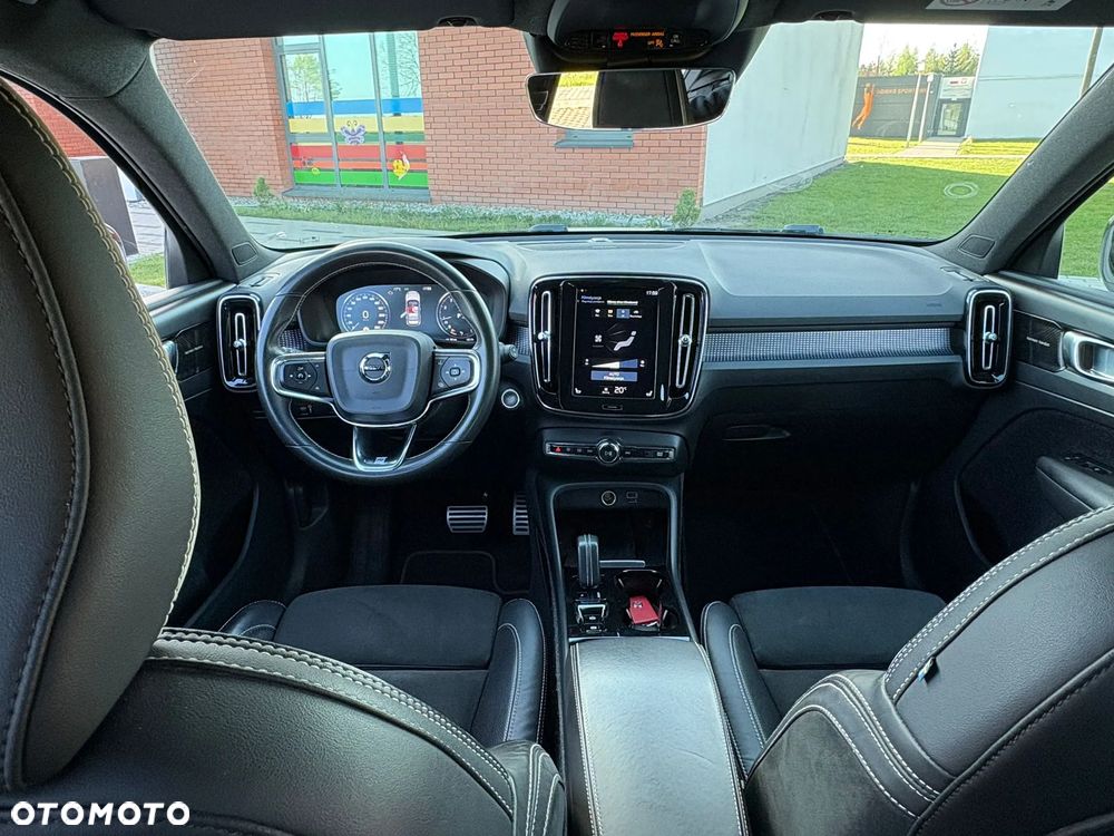 Volvo XC 40 T5 AWD R-Design - 21