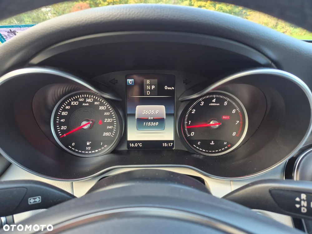 Mercedes-Benz Klasa C 300 9G-TRONIC AMG Line - 30