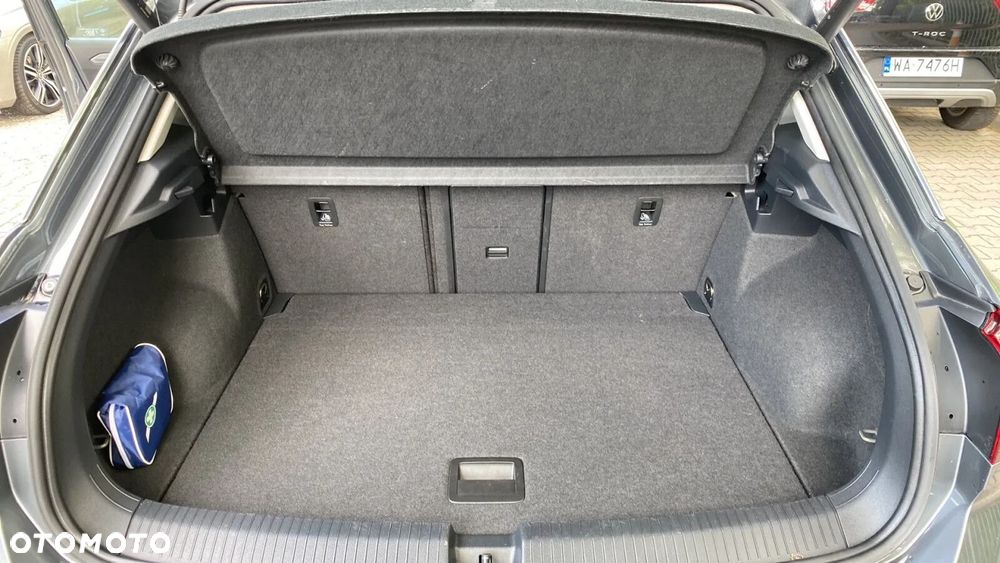 Volkswagen T-Roc - 28