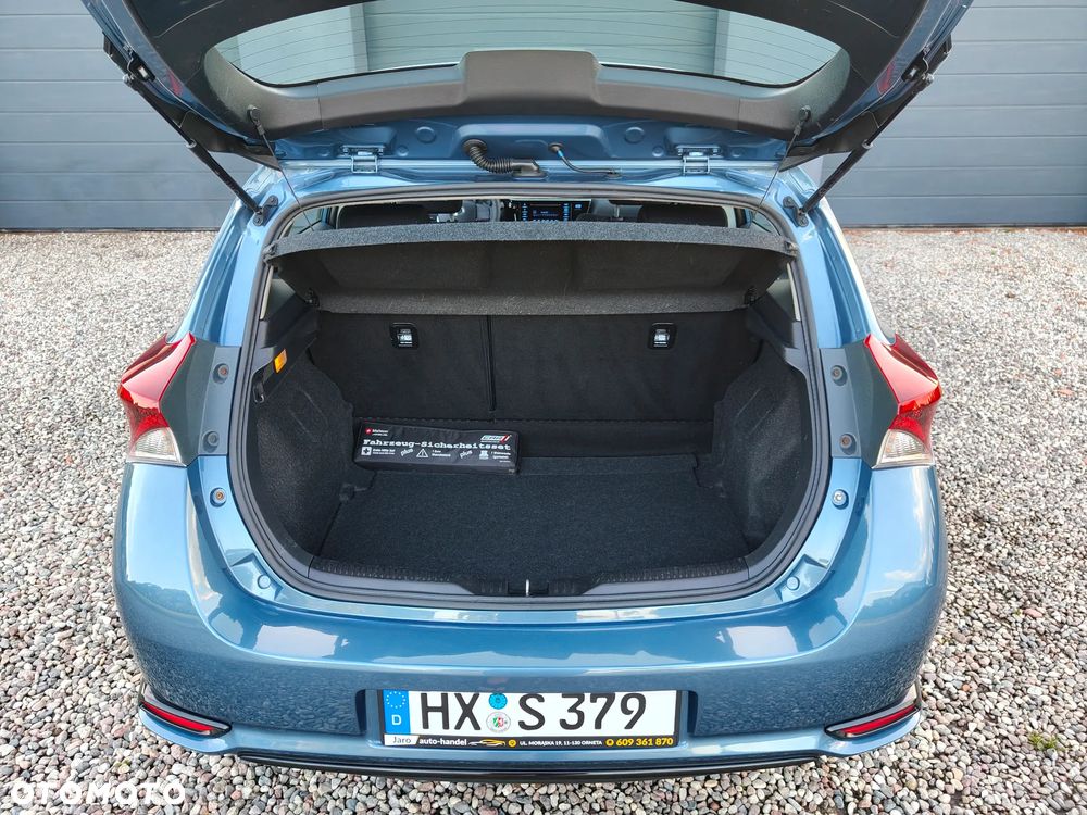 Toyota Auris 1.33 Dual-VVT-i - 15