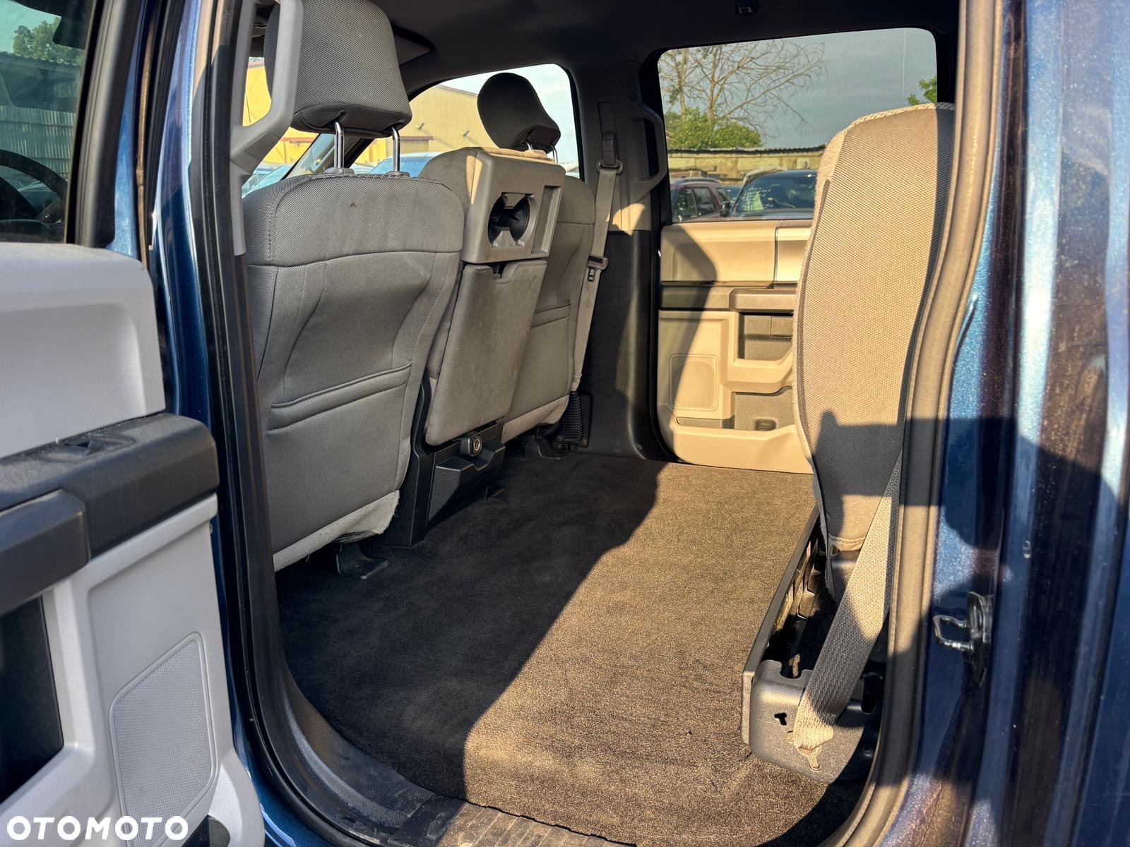 Ford F150 - 18